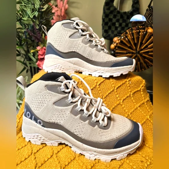 HOLO Hiking Sneakers, Women's size 9, Beige & blue - Picture 1 of 5